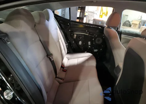 2020 Hyundai Elantra Se z USA, uszkodzony, nr VIN 5NPD74LF7LH503746